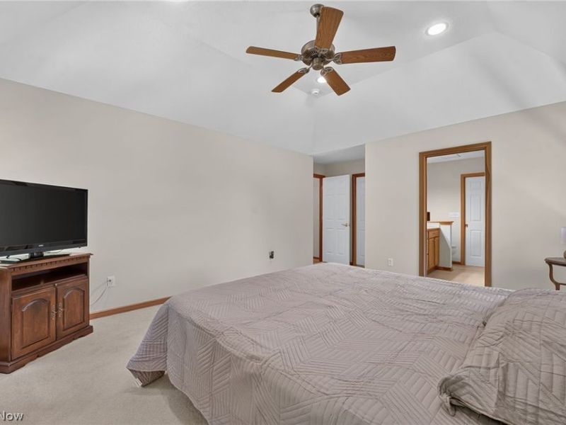 6575 Ruth Drive , Seven Hills, OH 44131 Photo 26