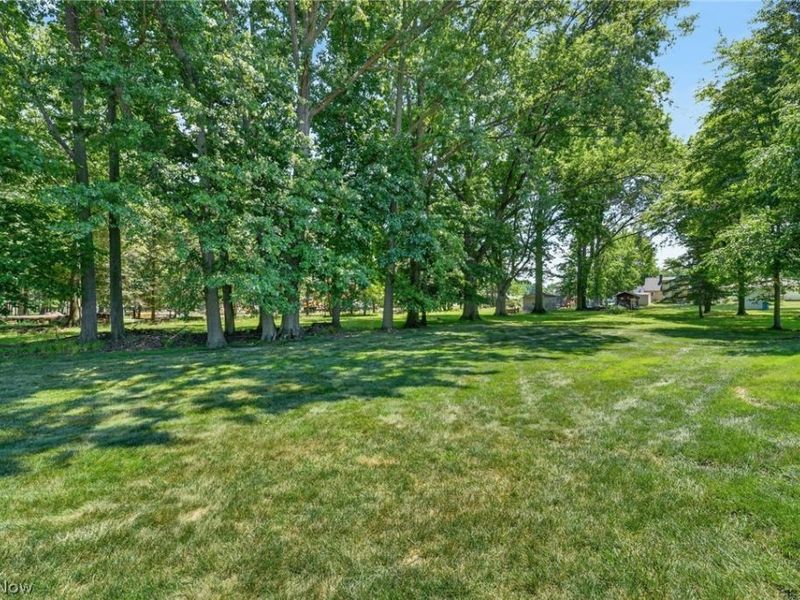 6575 Ruth Drive , Seven Hills, OH 44131 Photo 38