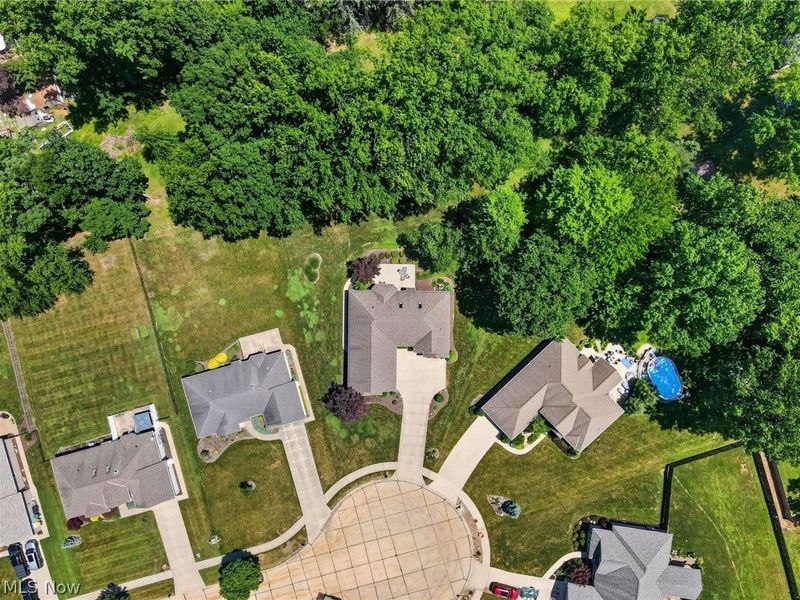 6575 Ruth Drive , Seven Hills, OH 44131 Photo 5