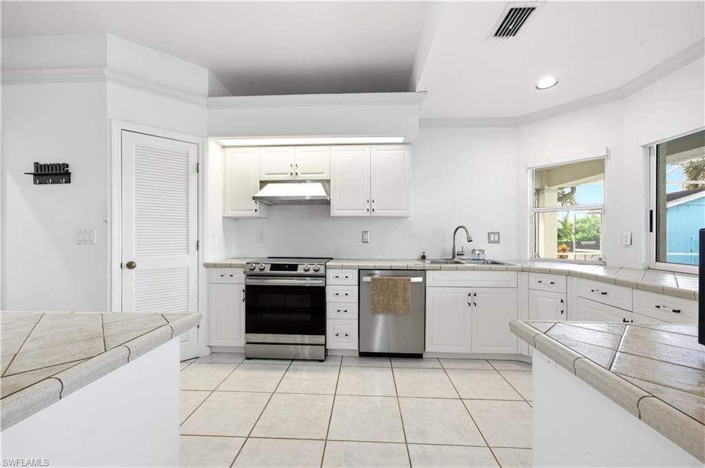 1508 E 9th St, Lehigh Acres, FL 33972 Photo