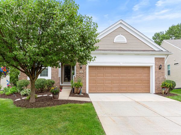 546 Glacier Lane, Howell, MI 48843