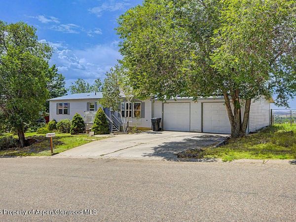 870 Jerimiah Avenue, Craig, CO 81625