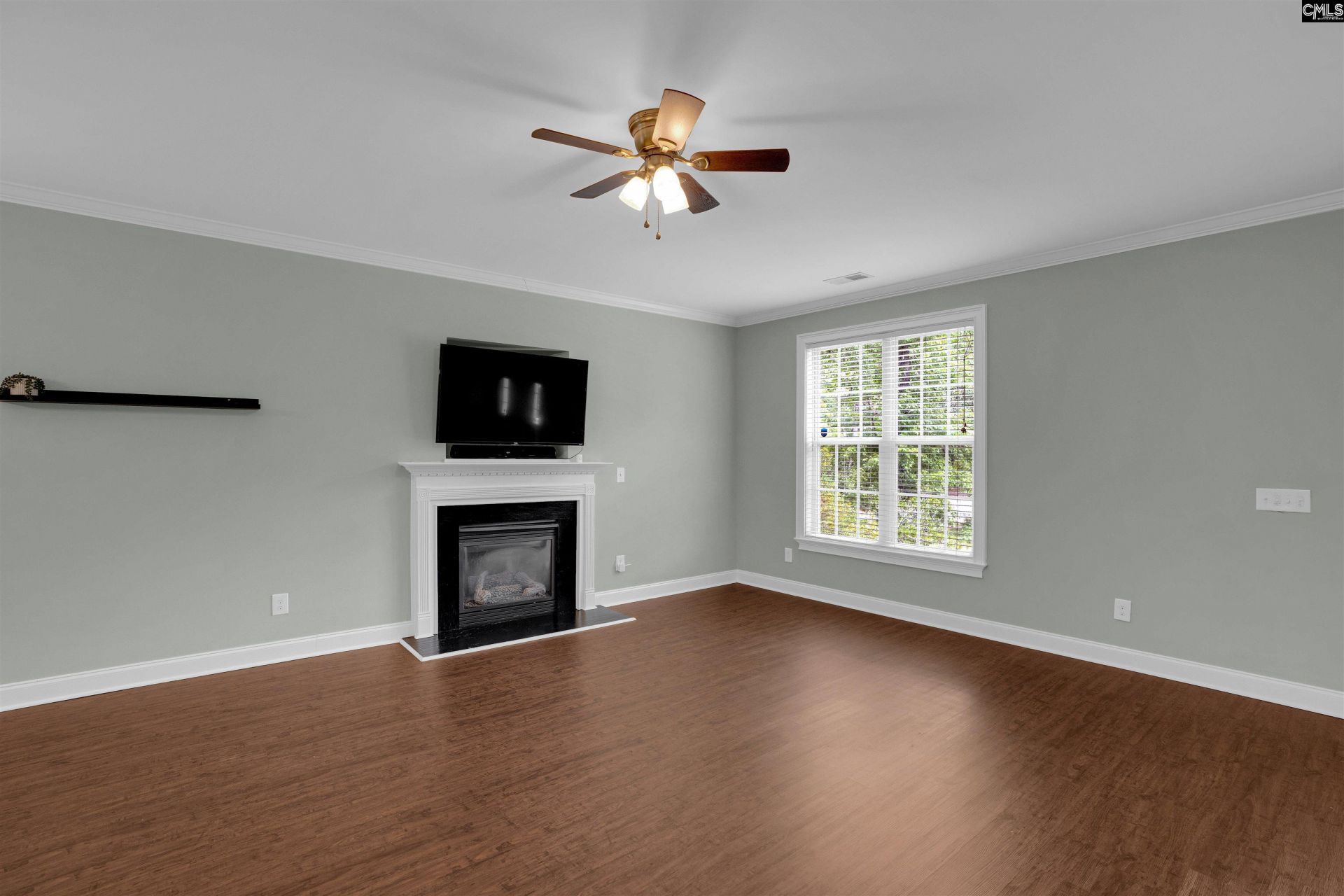 4200 Timberlane Drive  Photo 13