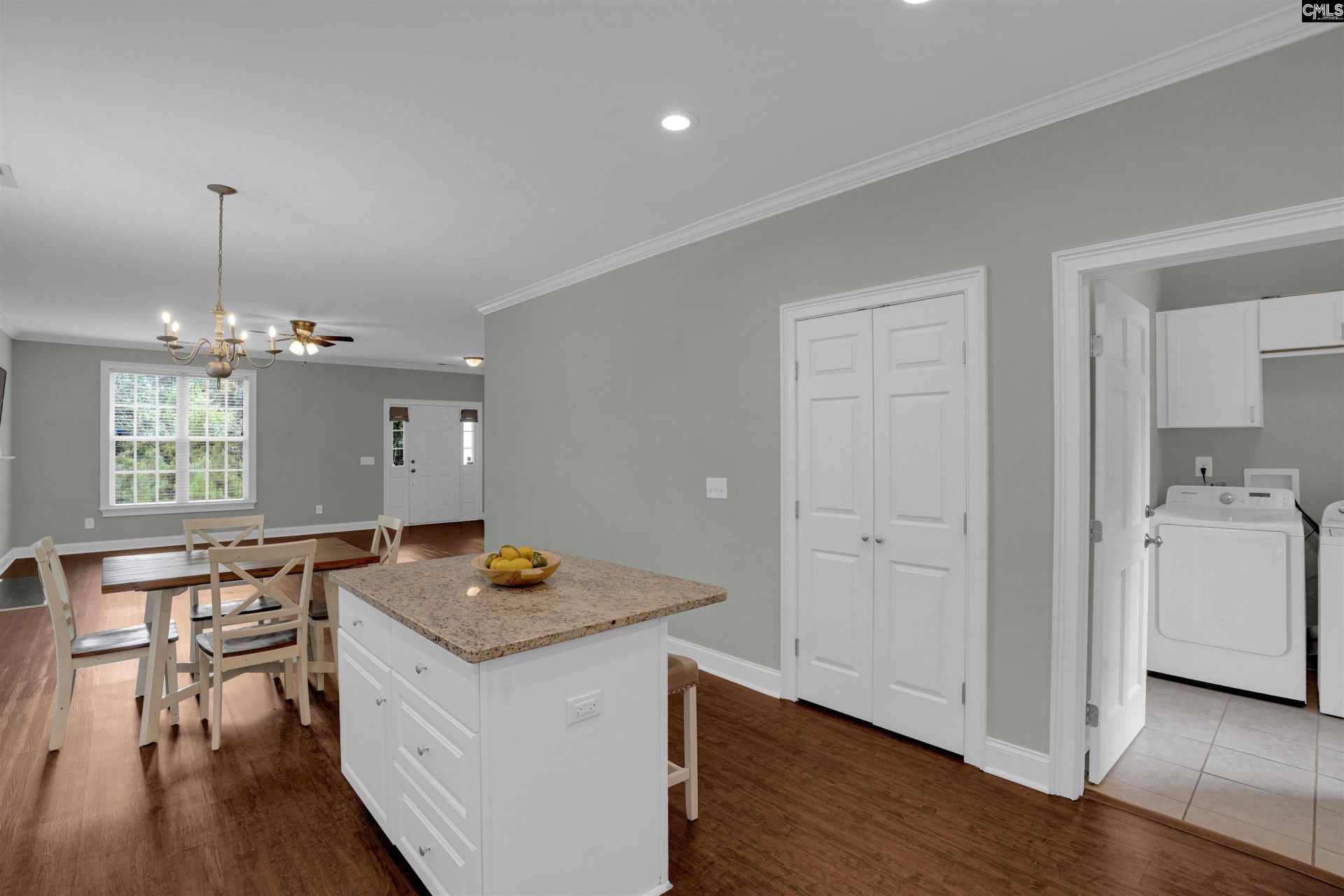 4200 Timberlane Drive  Photo 18