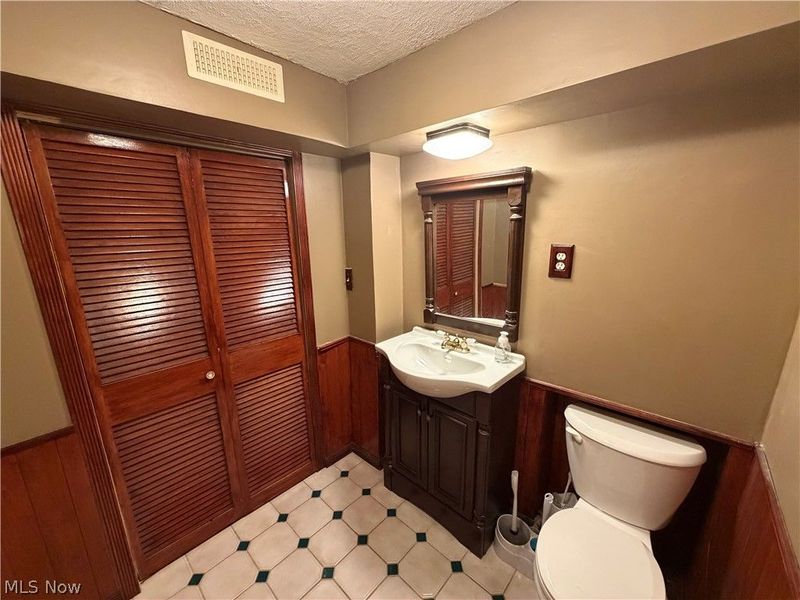 1921 Birch Trace Drive, Austintown, OH 44515 Photo 12