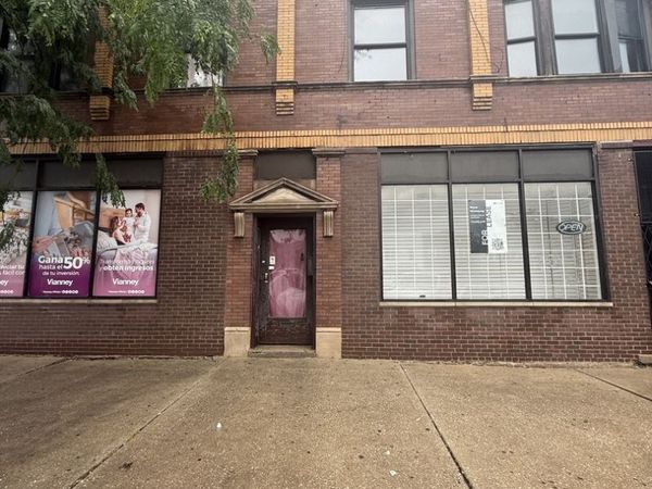 5714 W Cermak Road , Unit 2E, Cicero, IL 60804