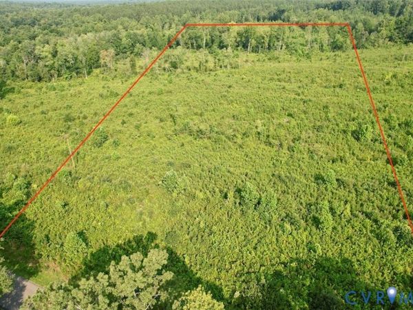5005 Indian Oak Road , Crewe, VA 23930