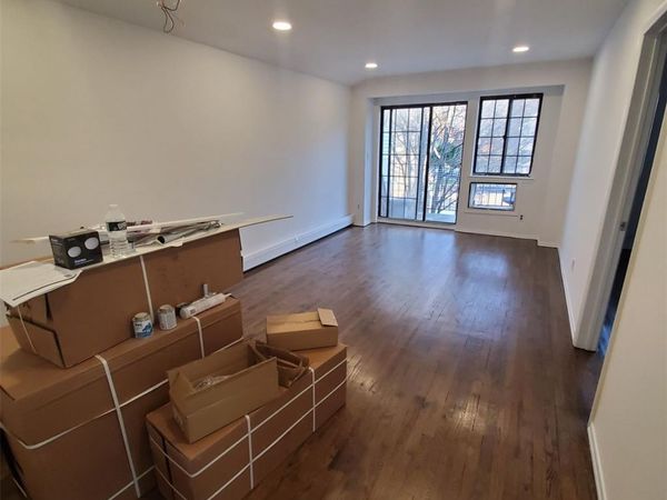 81-18 138th Street , Unit 3, Jamaica, NY 11435