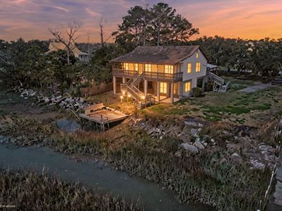 1538 Periwinkle Drive, Mount Pleasant, SC 29466