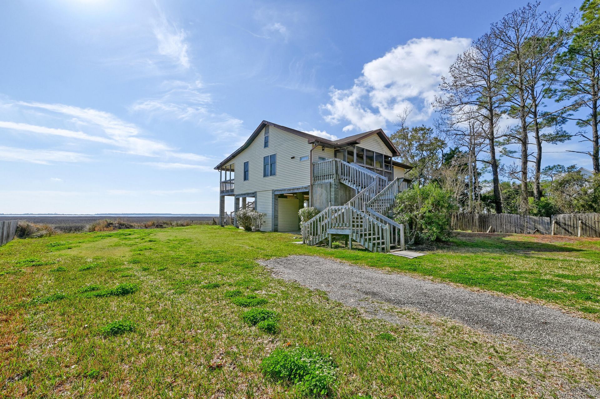 1538 Periwinkle Drive Photo 12