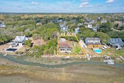 1538 Periwinkle Drive photo 4
