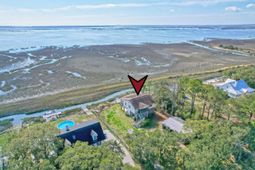 1538 Periwinkle Drive photo 4