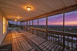 1538 Periwinkle Drive photo 4