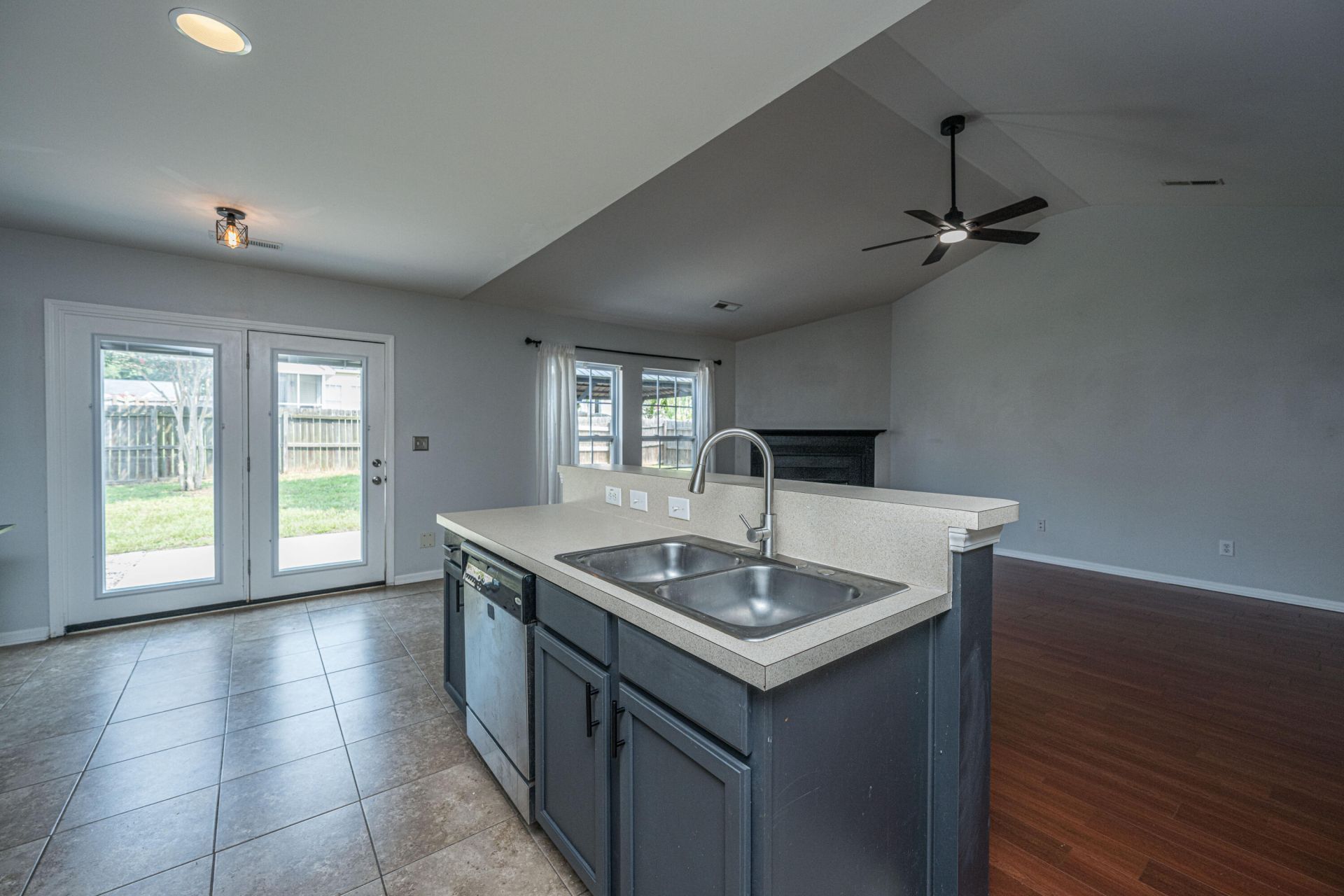 5056 Carrington Court Photo 15