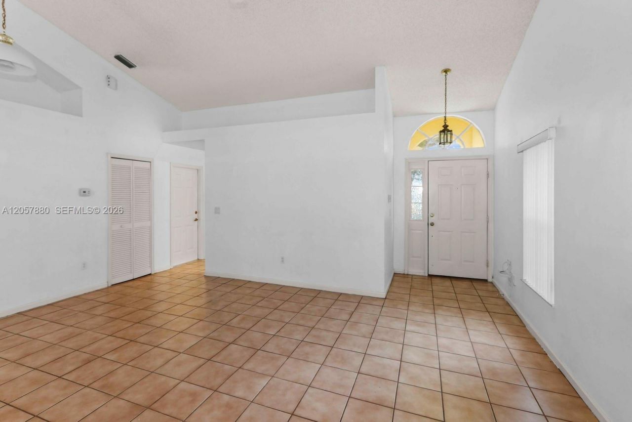 467 SE 20th Dr , Homestead, FL 33033 Photo