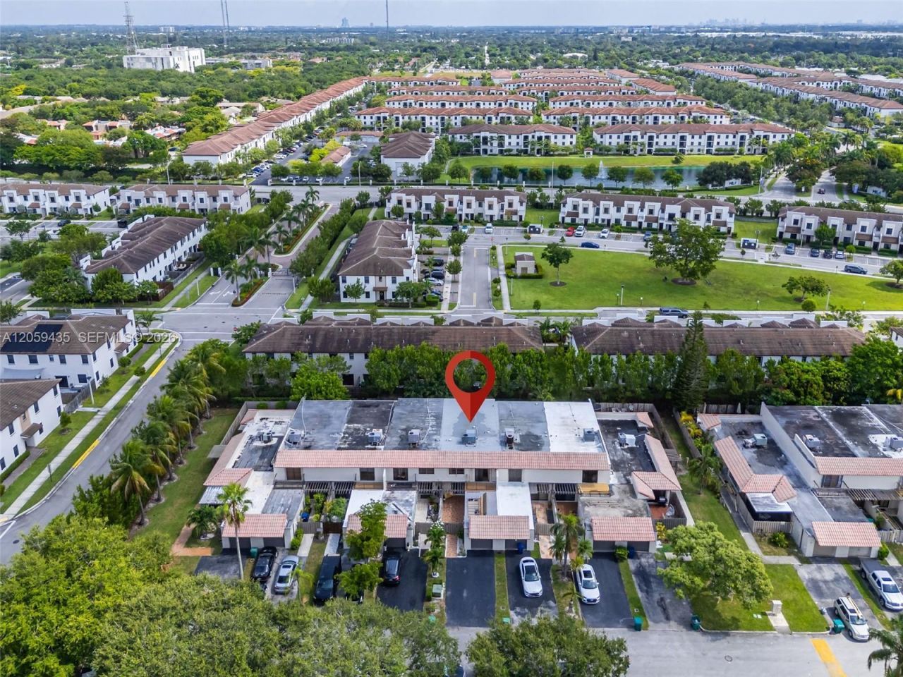 683 NE 206th Ter , Miami, FL 33179 Photo
