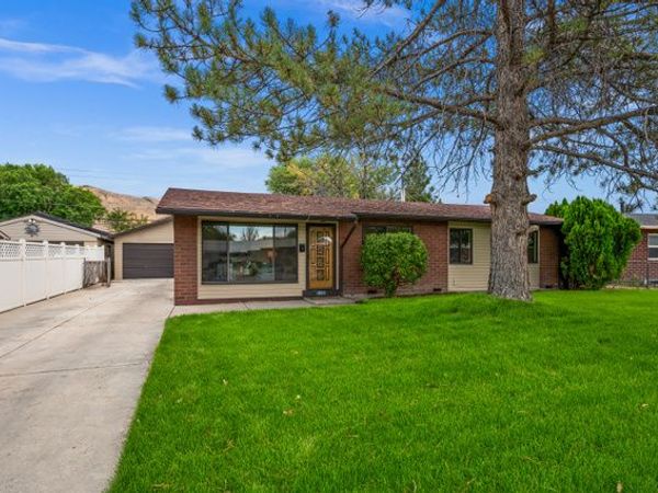 1082 N CAPISTRANO DR , Salt Lake City, UT 84116