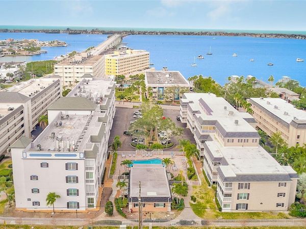 147 BLUFF VIEW DRIVE , Unit 304, LARGO, FL 33770