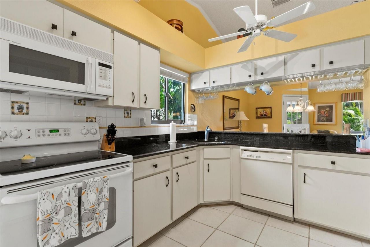 3001 Seawind Circle , Unit 10C, Venice, FL 34293 Photo