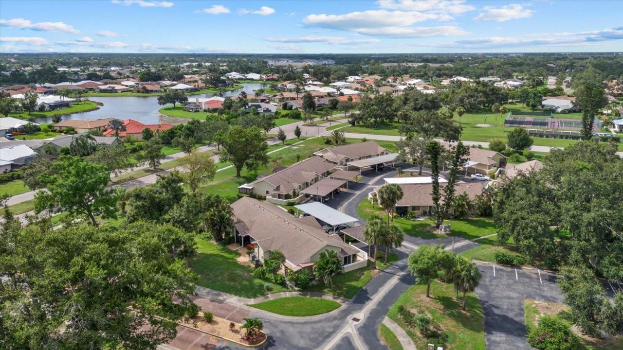3001 Seawind Circle , Unit 10C, Venice, FL 34293 Photo