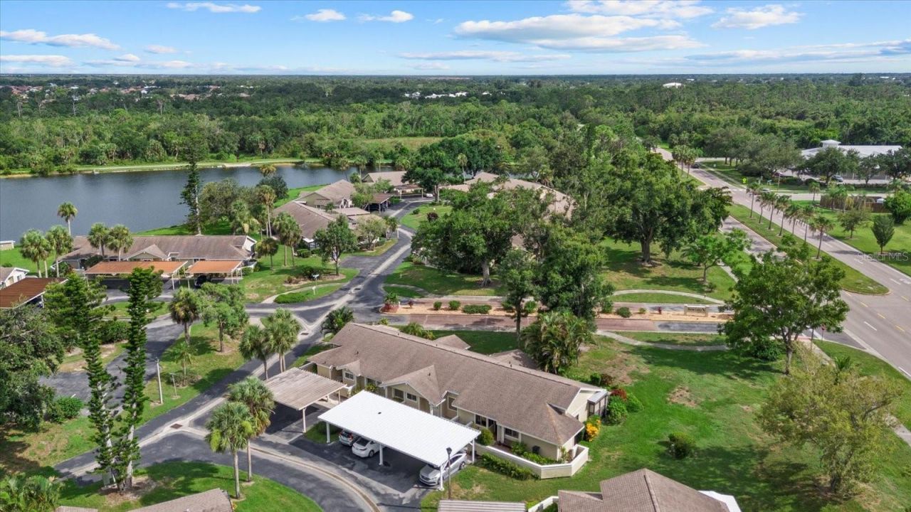 3001 Seawind Circle , Unit 10C, Venice, FL 34293 Photo