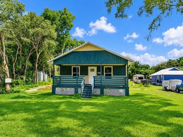 4839 CR 686 , WEBSTER, FL 33597