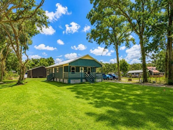 4839 CR 686, WEBSTER, FL 33597