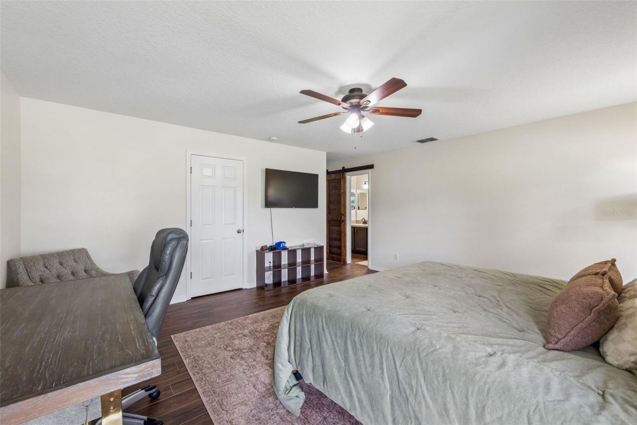 1887 Vale Drive , Clermont, FL 34711 Photo