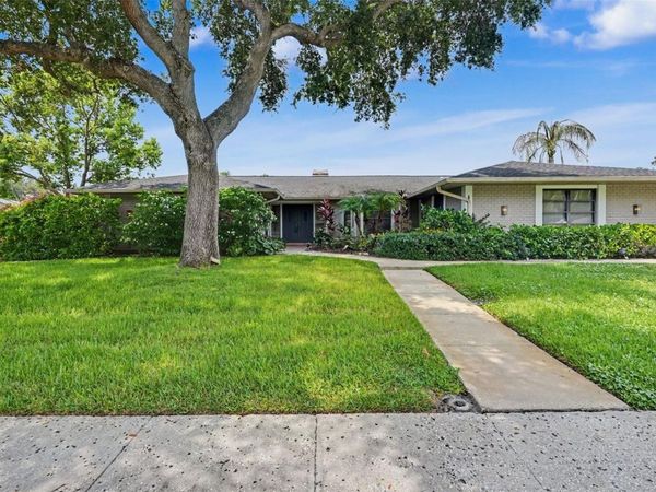 475 HOLLY HILL ROAD , OLDSMAR, FL 34677