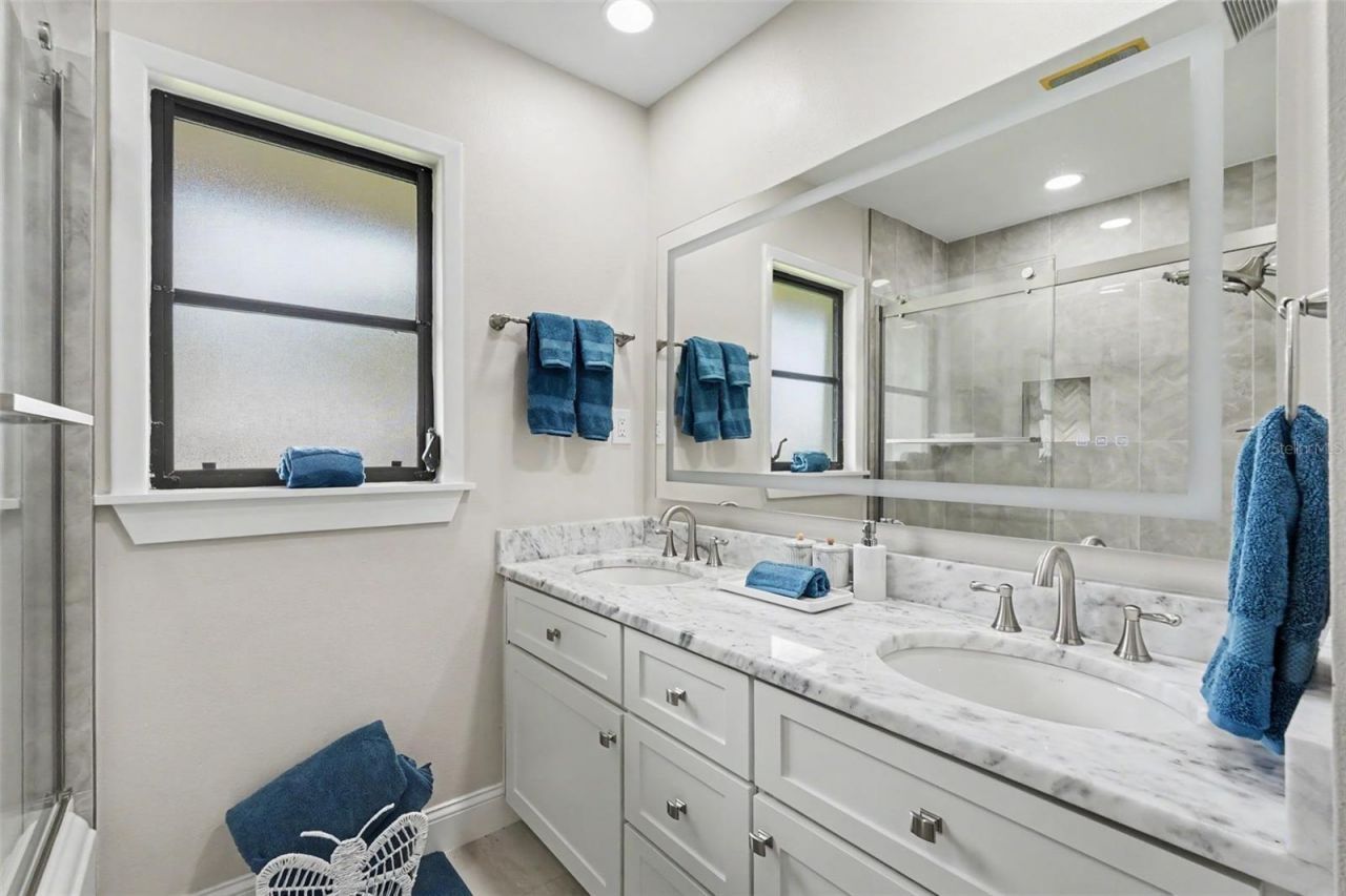 475 Holly Hill Road, Oldsmar, FL 34677 Photo