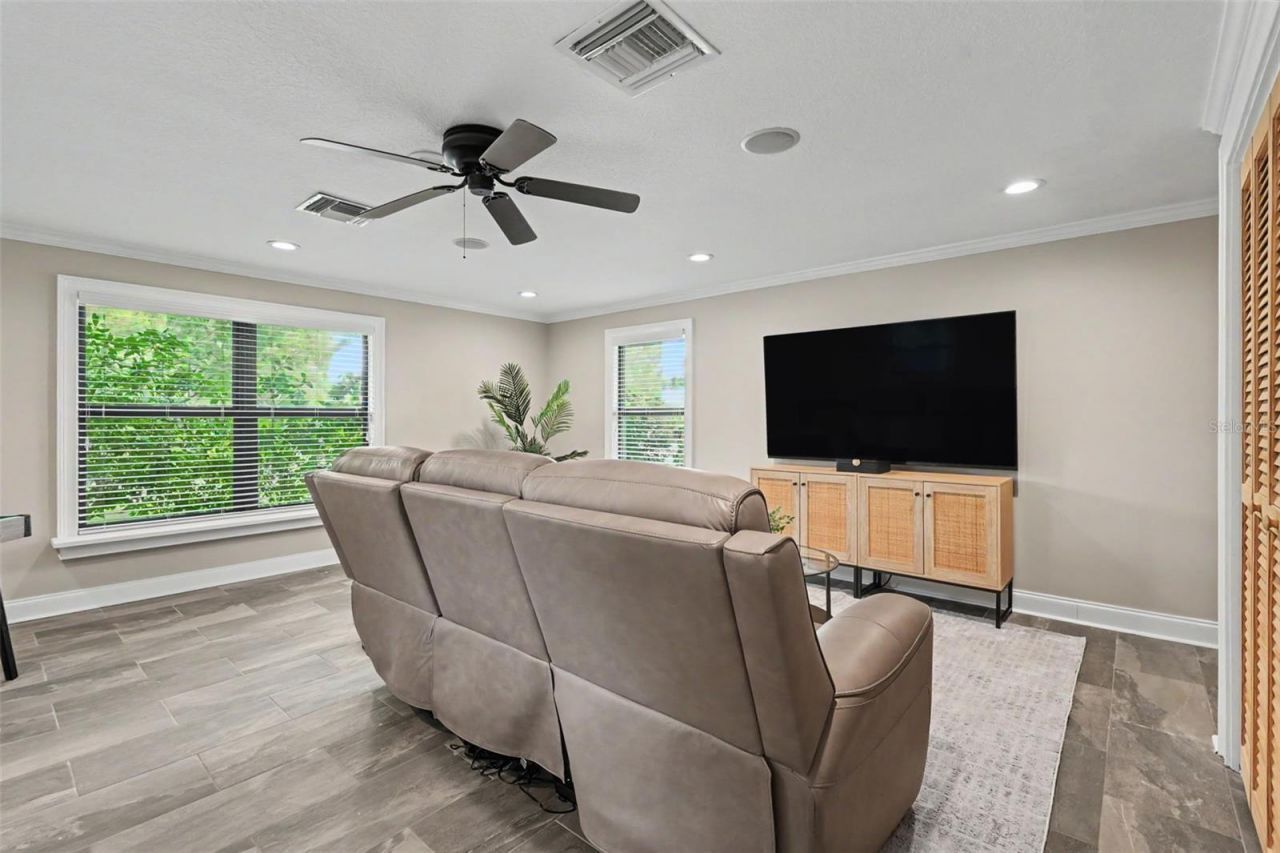 475 Holly Hill Road, Oldsmar, FL 34677 Photo