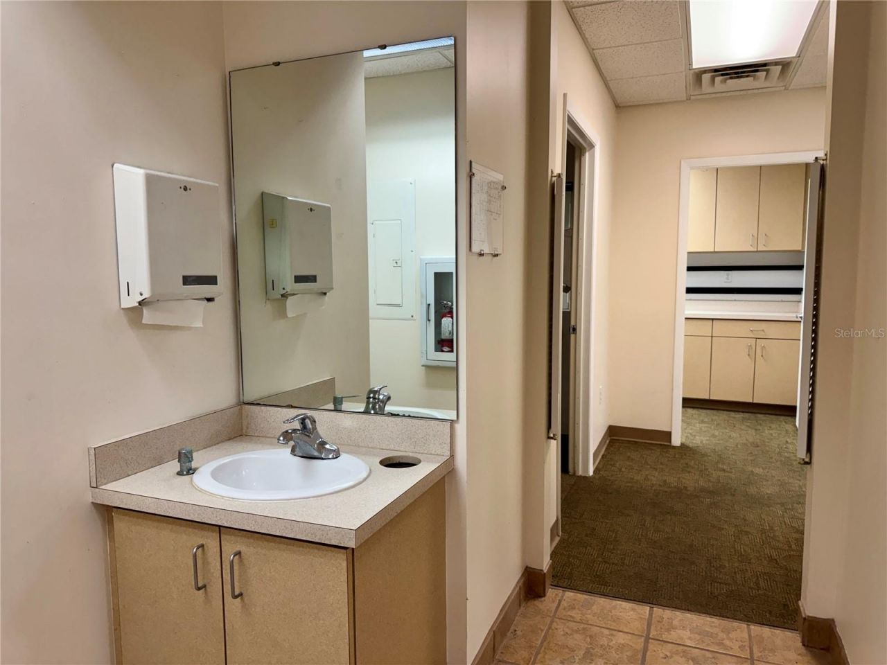 4031 NW 43rd Street, Gainesville, FL 32606 Photo
