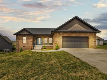 108 Oak View Drive, Mt Sterling, KY 40353