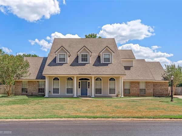 110 Dogwood South Lane, Haughton, LA 71037