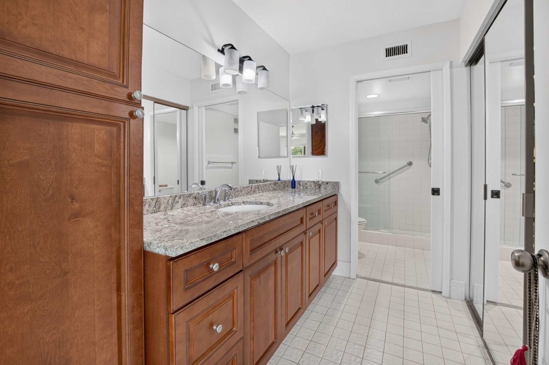 6241 Pointe Regal Circle, Unit 108, Delray Beach, FL 33484 Photo