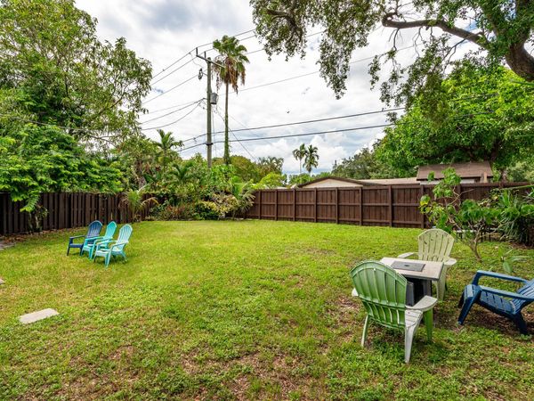 5631 FREEDOM Street, Hollywood, FL 33021