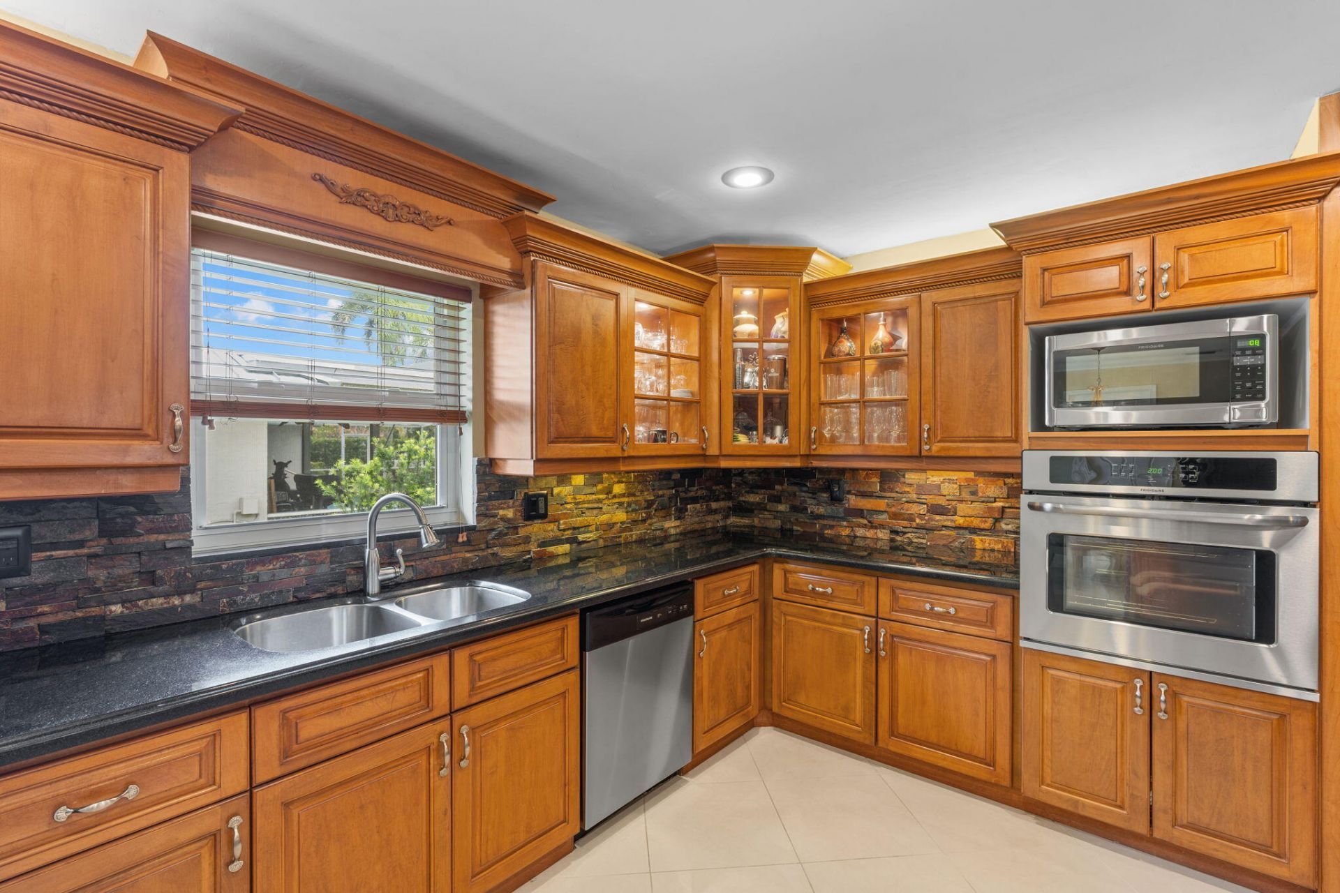 8663 NW 50th Drive, Coral Springs, FL 33067 Photo