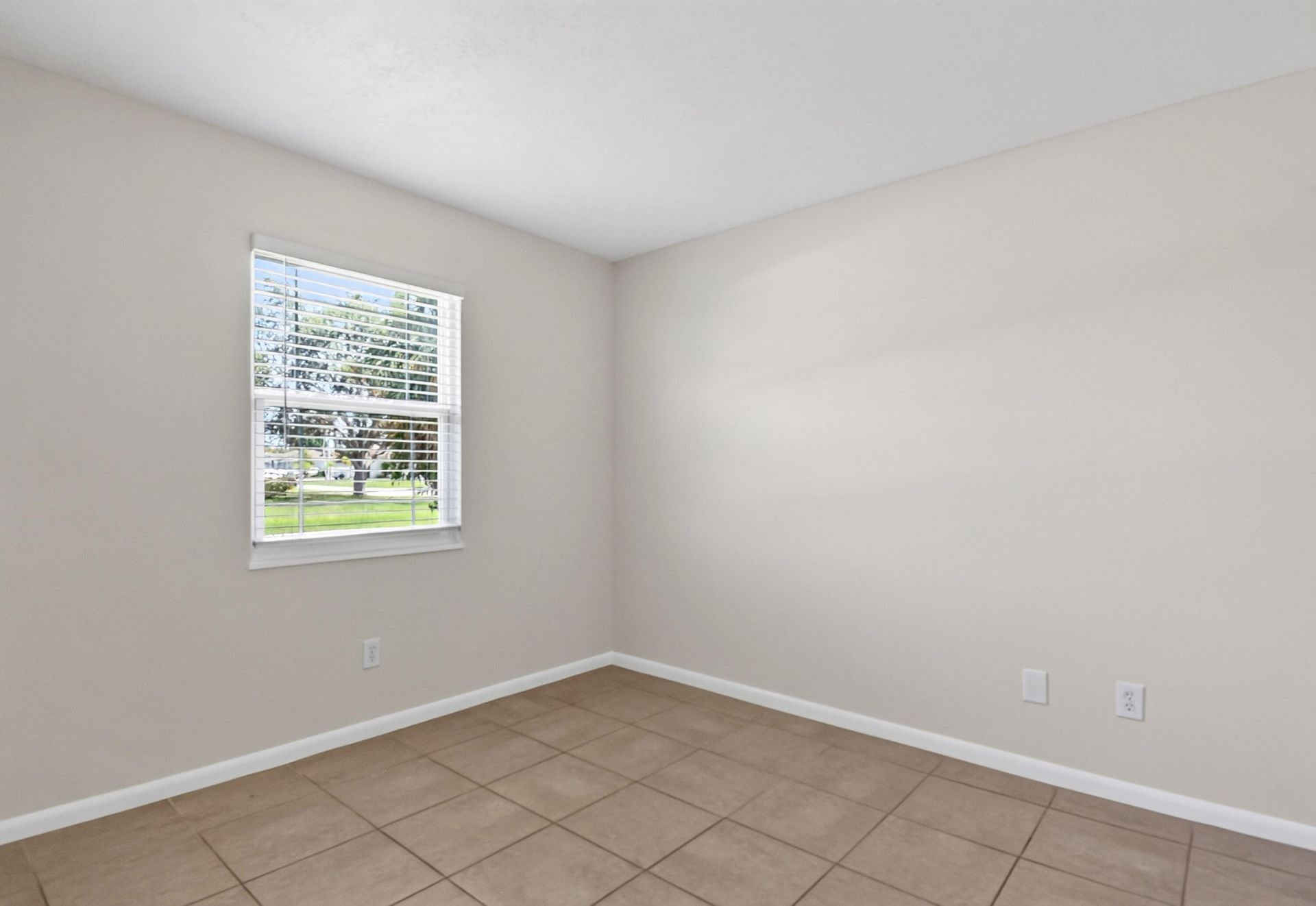 1050 SW Colorado Avenue, Port Saint Lucie, FL 34953 Photo