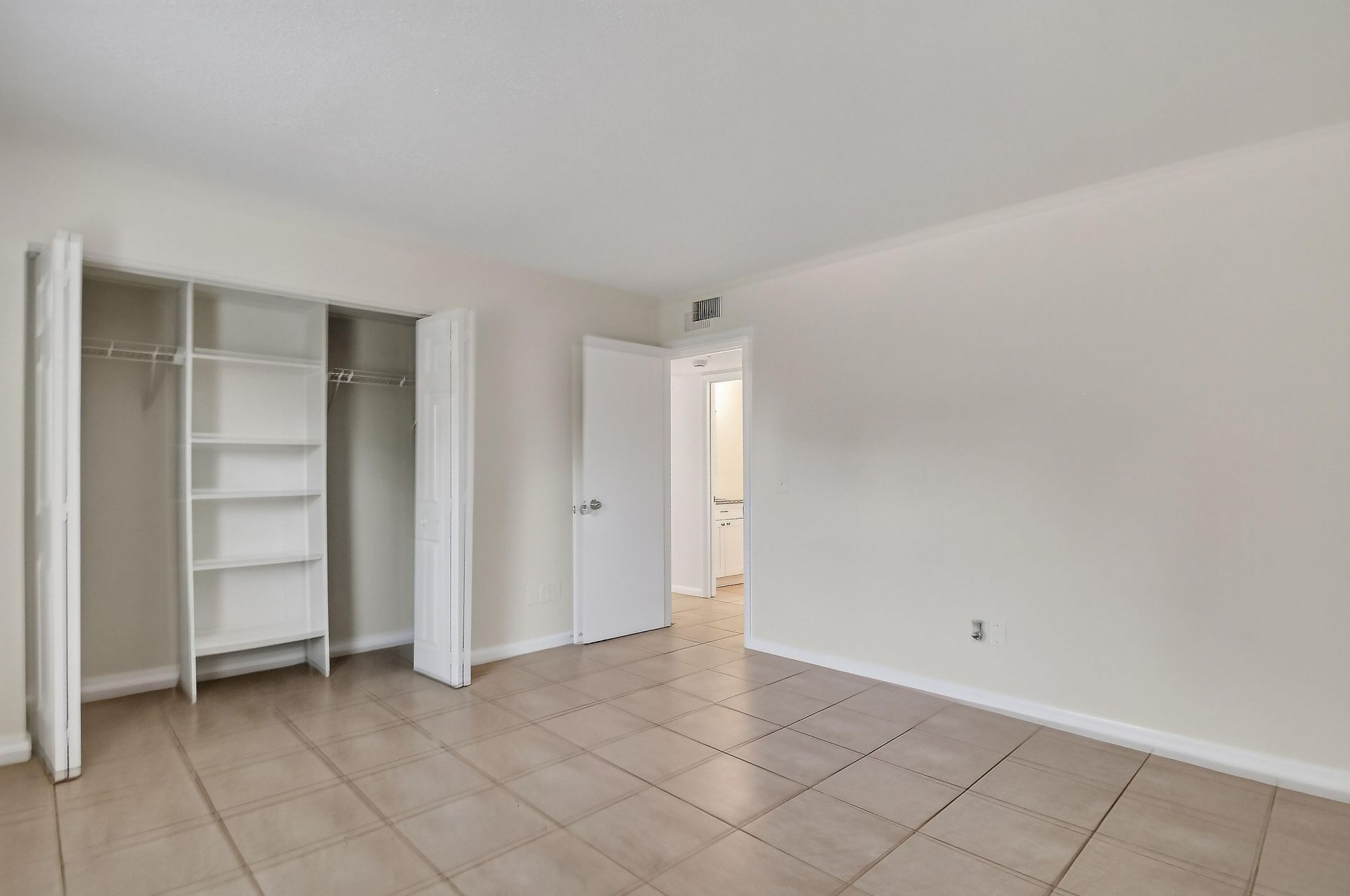 1050 SW Colorado Avenue, Port Saint Lucie, FL 34953 Photo