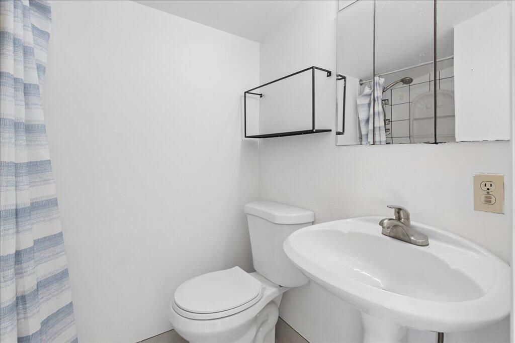 738 NE 16th Avenue, Fort Lauderdale, FL 33304 Photo