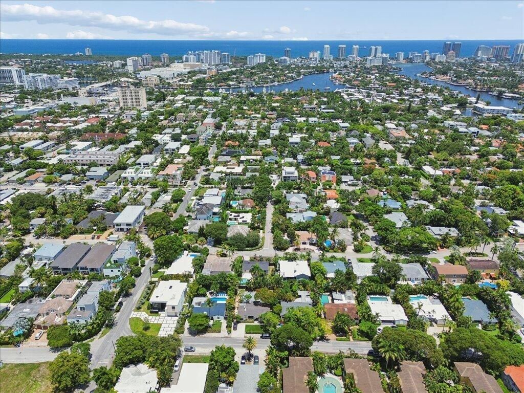 738 NE 16th Avenue, Fort Lauderdale, FL 33304 Photo