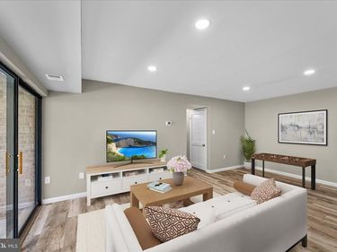 9730 KINGSBRIDGE DRIVE, Unit 3, FAIRFAX, VA 22031