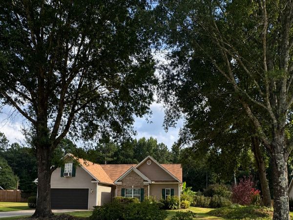 30 Oakbrook Lane, Covington, GA 30016