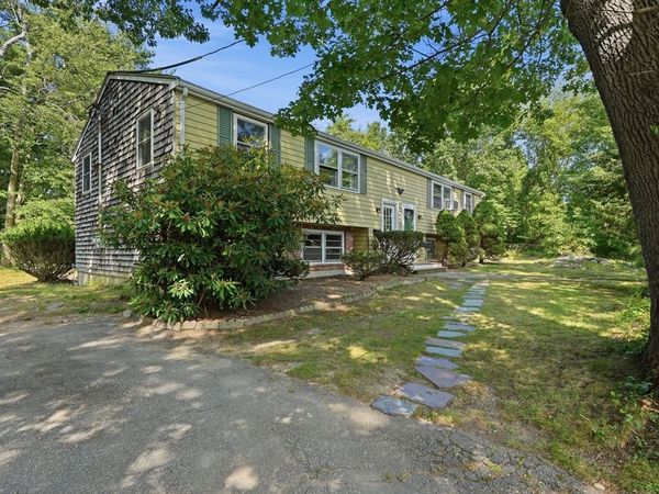 50-52 Dublin Row, Rockland, MA 02370
