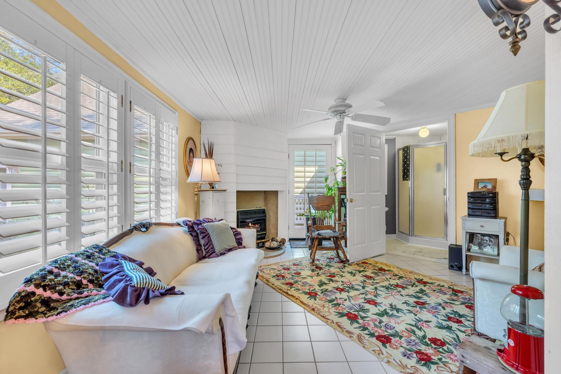 1444 Will-go Ave.  Photo 28