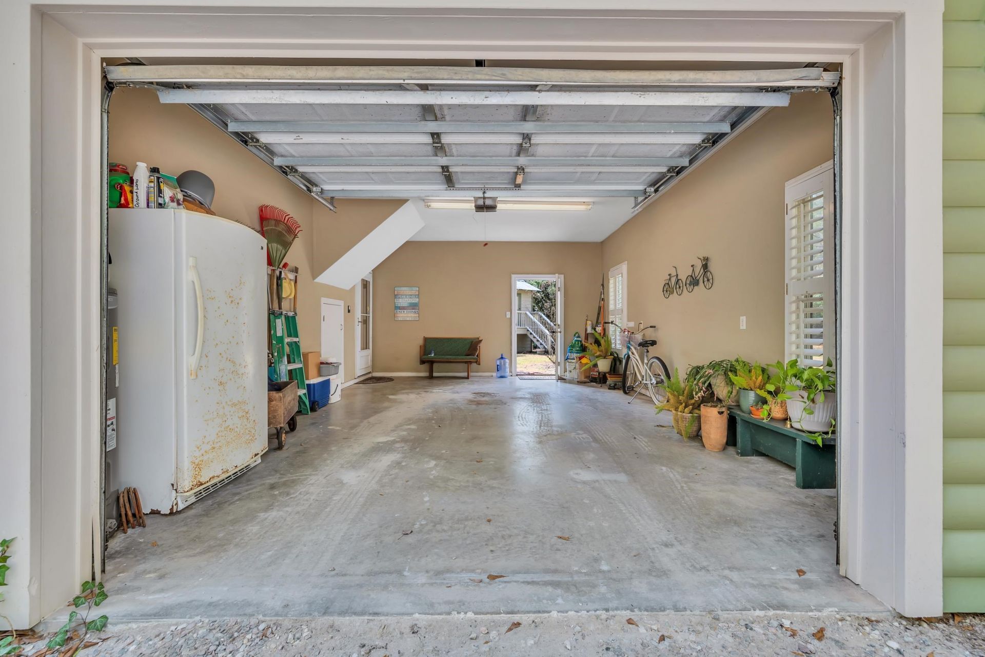1444 Will-go Ave.  Photo 30