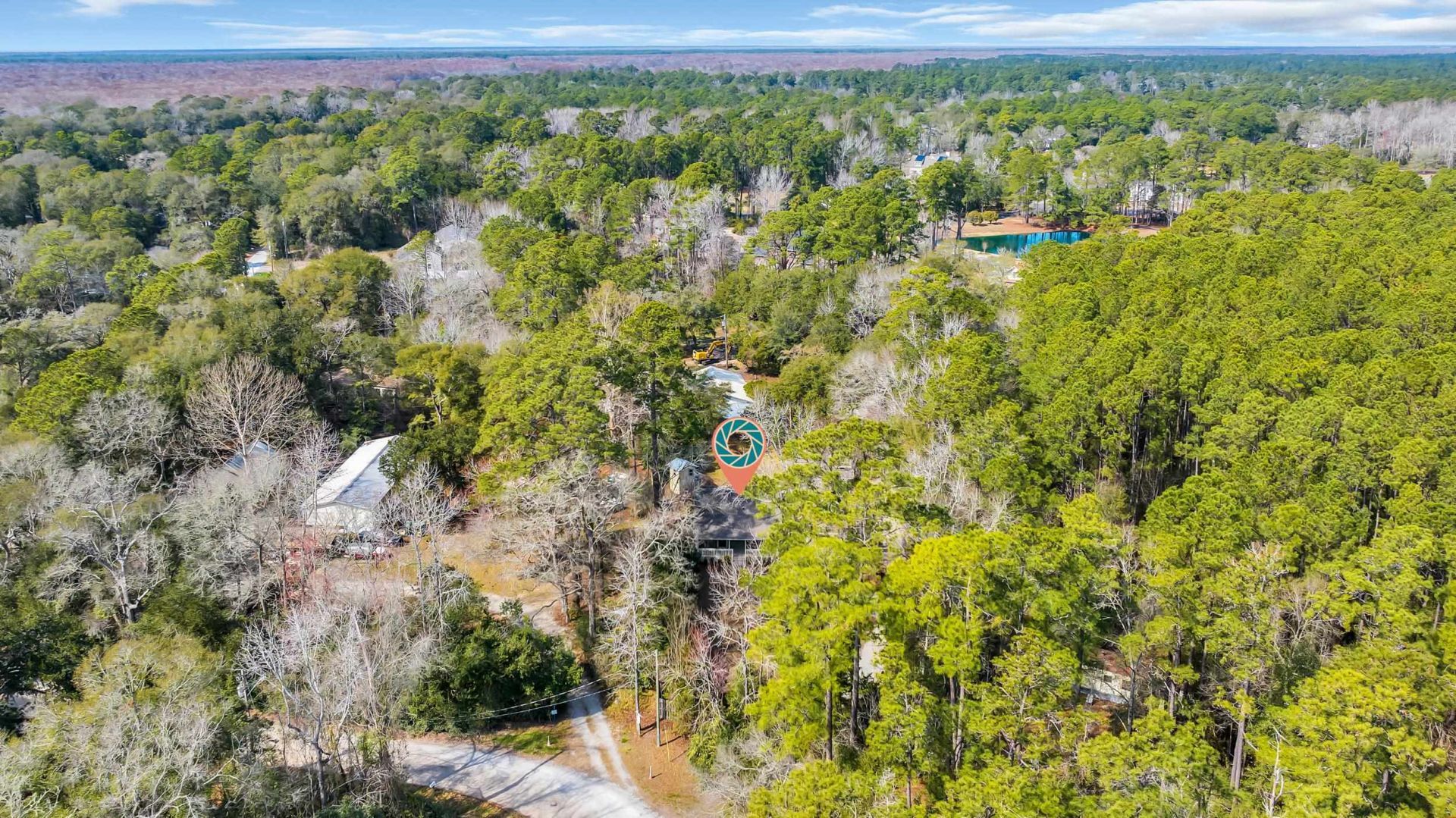 1444 Will-go Ave.  Photo 46