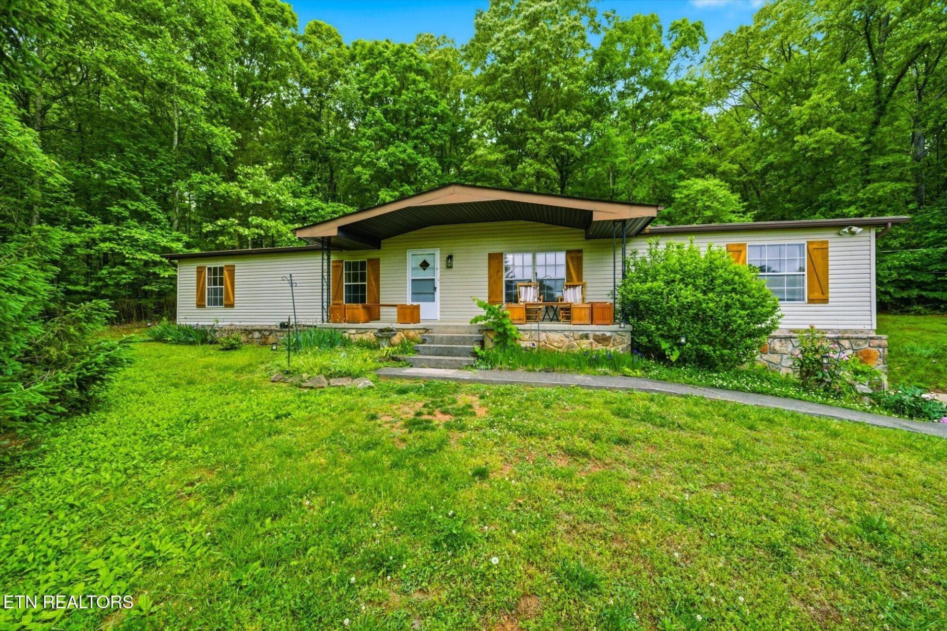 1440 Oren White Rd , Lenoir City, TN 37771 Main Photo