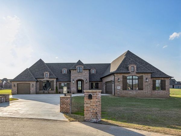10854 N 84th East Court , Owasso, OK 74055