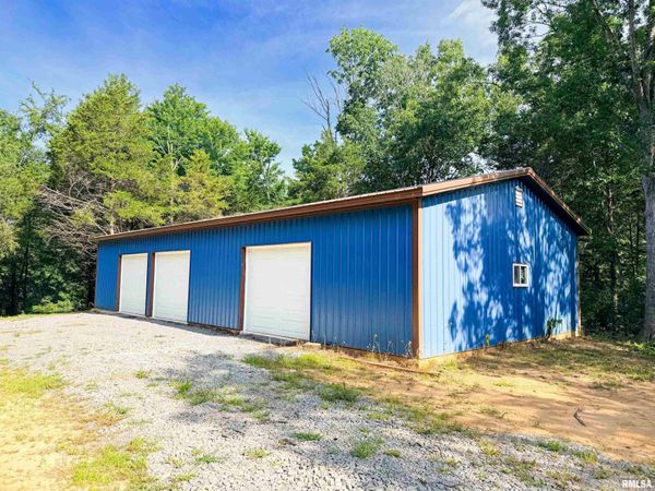 1665 Pulleys Mill Road, Goreville, IL 62939